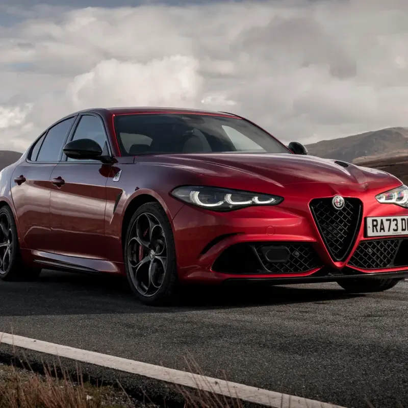 Alfa Romeo Giulia Quadrifoglio 2024