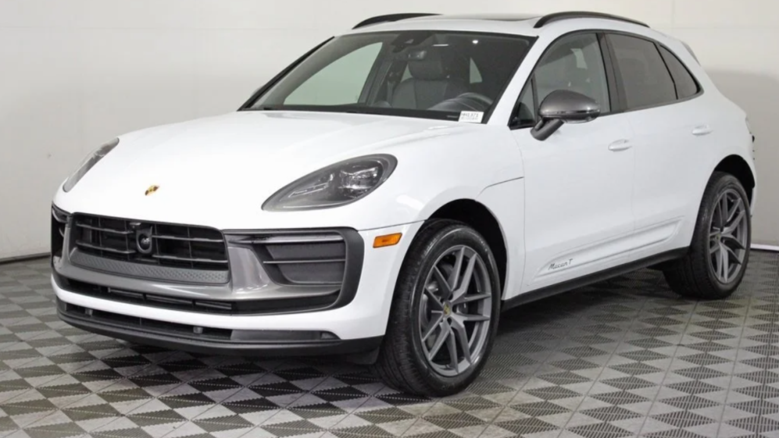 Porsche Macan S 2024